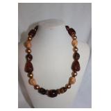 BROWN/YELLOW/GOLD BEADED NECKLACE