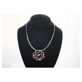 SILVER FLOWER NECKLACE