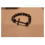 BLACK/TAN BEADED CROSS STRETCH BRACELET