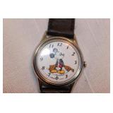 VINTAGE LORUS QUARTZ WALT DISNEY MICKEY MOUSE WATC