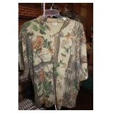 VTG. FLINT RIVER OUTDOOR WEAR 2XL SS CAMO SHIRT