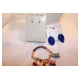 KIM ROGERS LOT - 2 PRS. EARRINGS/STRETCH BRACELET