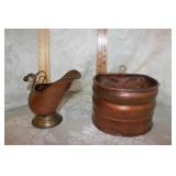 COOPER WALL PLANTER AND SMALL ASH BUCKET COOPER WALL PLANTER AND SMALL ASH BUCKET