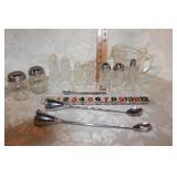 SHAKERS, S/P SHAKERS, SPOONS LOT SHAKERS, S/P SHAKERS, SPOONS LOT