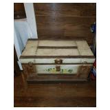 Vintage Hand Painted Chest Vintage Hand Painted Chest