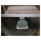 Vintage Baby Scale Vintage Baby Scale