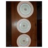 BEAUTIFUL CZECHOSLOVAKIAN CHINA PLATES