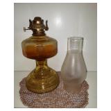 VINTAGE OIL LAMP - AMBER