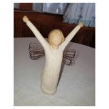 WILLOW TREE 'COURAGE' WILLOW TREE 'COURAGE'