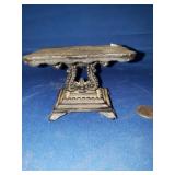 VINTAGE MINI CAST IRON TABLE VINTAGE MINI CAST IRON TABLE