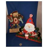 2 WOOD CHRISTMAS DECORATIONS