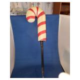 VINTAGE OUTDOOR CANDY CANES (16) VINTAGE OUTDOOR CANDY CANES (16)