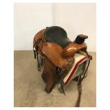 Eamor 15" saddle.