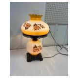 Gone With the Wind Hurricane Lamp. works