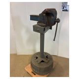 6' Vice on a base, 43' total Height