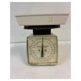 Kitchen Queen 22 pound scale