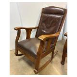 Kroehler Mission style Rocking Chair 26 x 36'