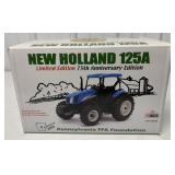 1/16 Ertl New Holland 125A Tractor in box