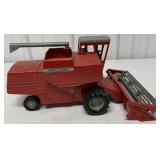 1/20 Massey Ferguson 860 Combine