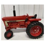 1/16 Ertl International 966 Hydro Tractor
