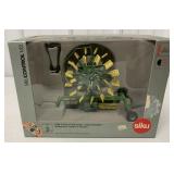1/32 Siku Krone Lateral Swather in box