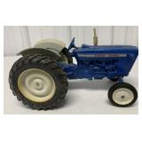 1/12 Ertl Ford 4000 Tractor