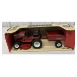 1/12 Ertl Snapper Lawn Tractor & Trailer in box
