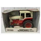 1/16 Ertl International 1066 5,000,000th Tractor