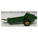1/16 Ertl John Deere Manure Spreader