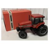 1/16 Ertl Case IH Magnum 7130 MFD w/box