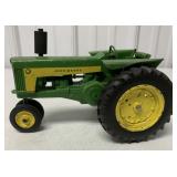 1/16 John Deere 630 Tractor w/3 pt. Hitch