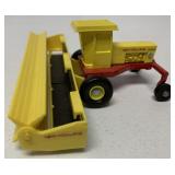 1/64 New Holland Swather