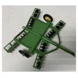 1/16 Ertl John Deere Disk