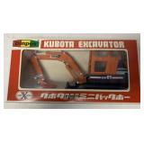 1/32 Diapet Kubota Excavator KH-61 in box