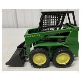 1/16 Ertl John Deere Skid-steer
