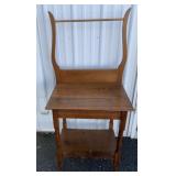 Pine Wash Stand