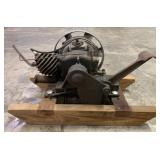 Maytag single cylinder gas engine