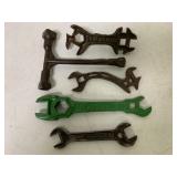 5 Wrenches-Deere Mansur/Van Brunt/John Deere