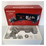 1/34 Winchester Mack Tractor & Trailer Model 94