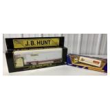 1/48 J.B. Hunt + Corgi Steiff Volvo tractor traile