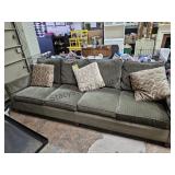 92 x 36 4 Cushion Couch Great Condition NO SHIPPI