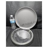 Pyrex Pie Pan & Sm Pizza Pan