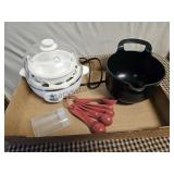 Egg Cooker Works Bowl & Spoons