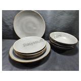 10 PC Stoneware Dishes