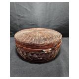 VTG Sewing Basket