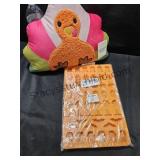 Candy Form & Turkey Pillow