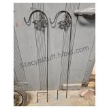 2... 4 Ft Butterfly Hooks