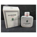 LE Grande White Spray Perfume