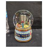 New Your Water Globe