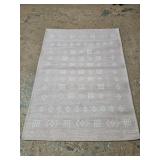 4 FT x 5 FT 4 IN Area Rug New